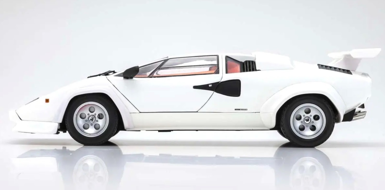 Lamborghini Countach LP500S Kyosho miniature d'exception en métal injecté - 3