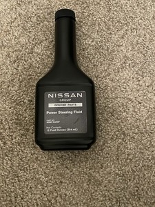 Genuine Nissan power Steering Fluid