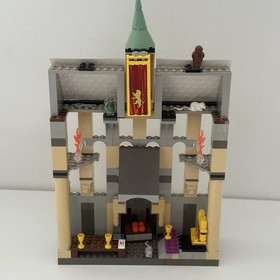 LEGO Harry Potter 4709 Hogwarts Castle Complete In Box With Manuals All Minifigs
