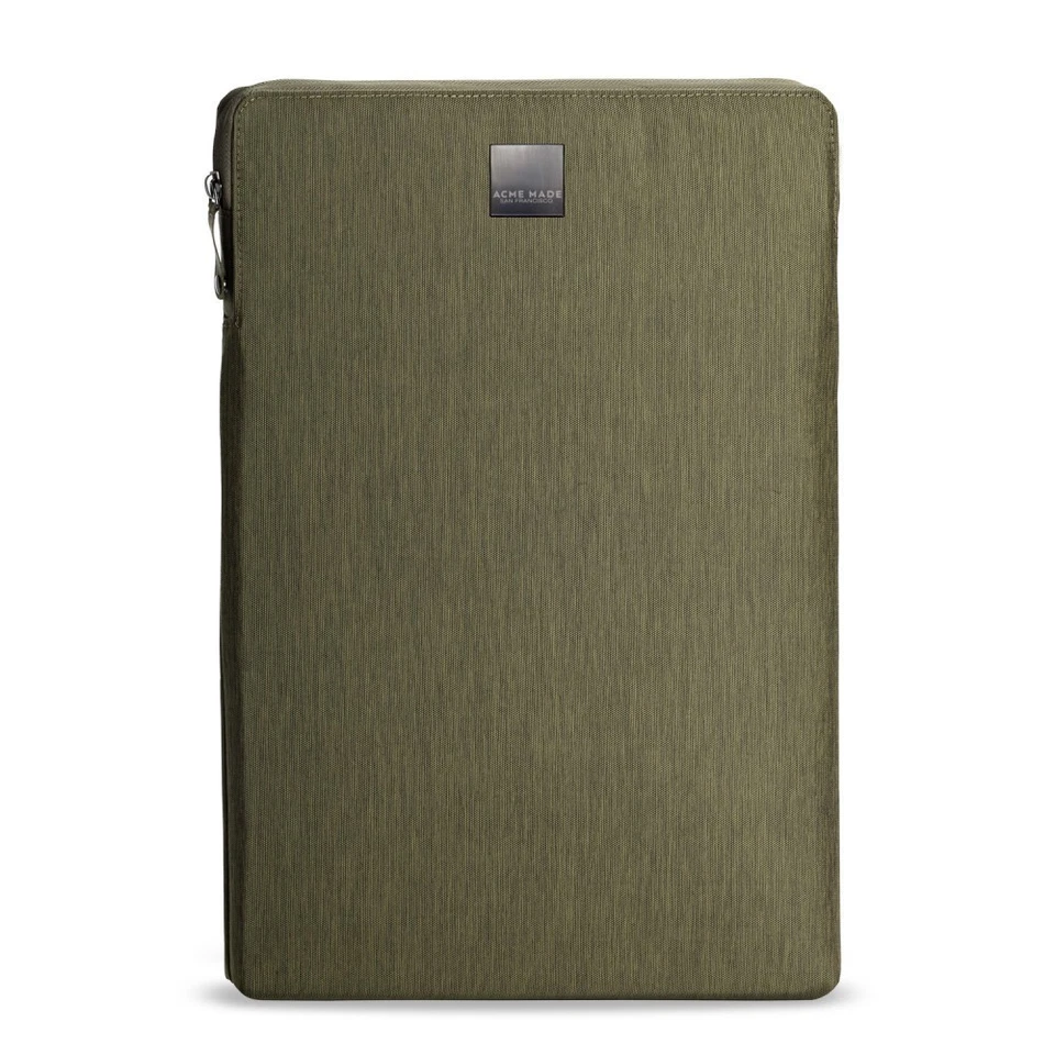 ACME MADE Montgomery Street Lightweight Sleeve, Apple MacBookPro 15 inch, Olive - image 2 of 4