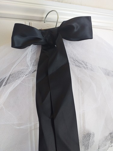 BNWT Phaze Gothic Lolita White And Black Veil One Size Goth - Picture 3 of 7
