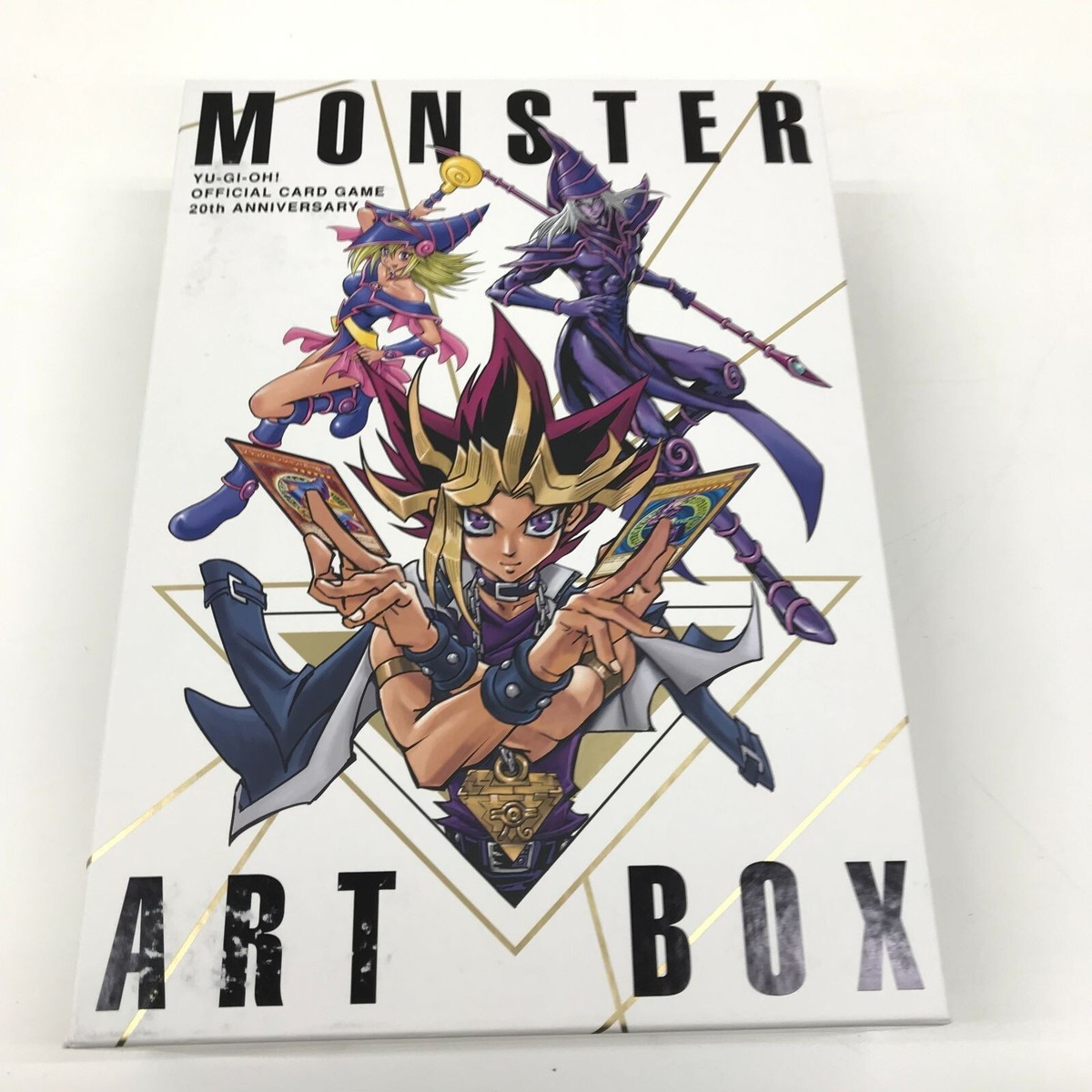 ★ 遊戯王 MONSTER ART BOX モンスターアートブック ★ Amazon.com: YU-GI-OH! Official Card Game 20th ANNIVERSARY