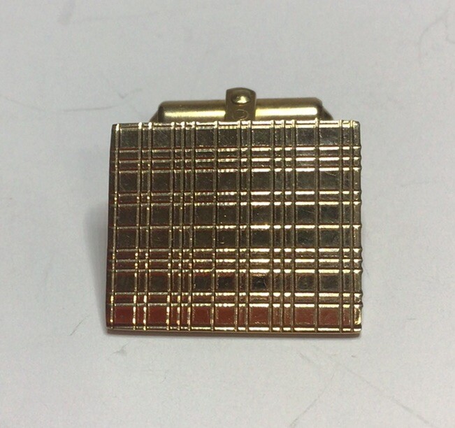 Destino Rectangular Hinged Cufflinks Gold Tone Et… - image 8