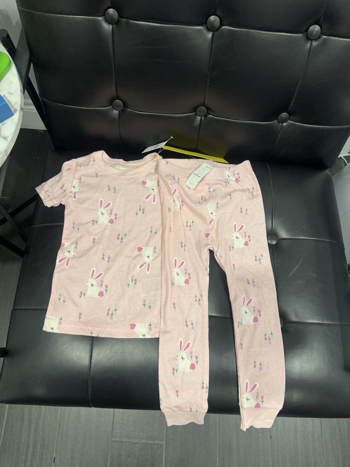 Old Navy Toddler Girls Pink Bunny Pajama Set 2-Piece Size 3T NWT