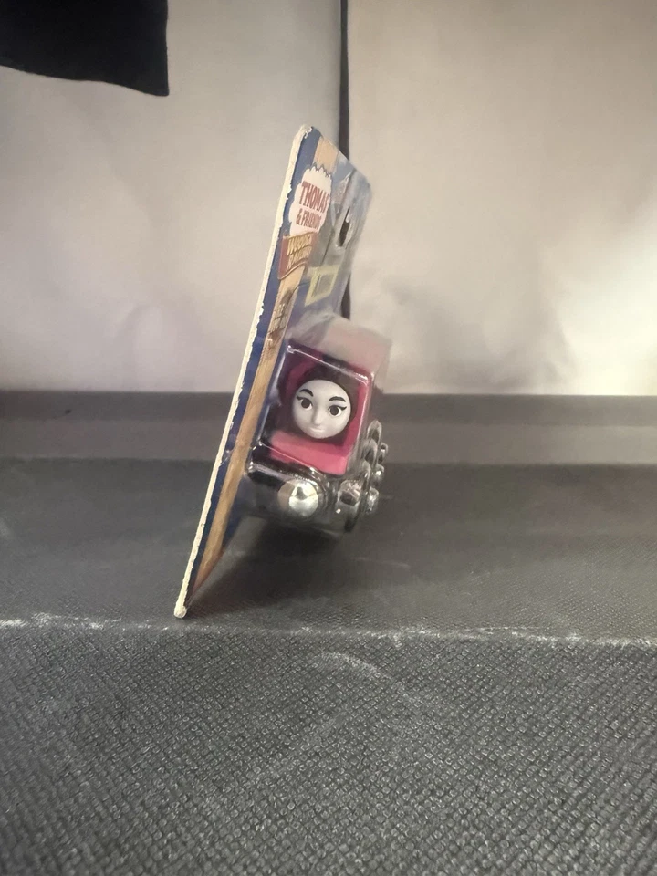 ASHIMA Thomas el Tren y Amigos Ferrocarril de Madera DFX19 Madera Real ¡NUEVO! Foto 3 de 3