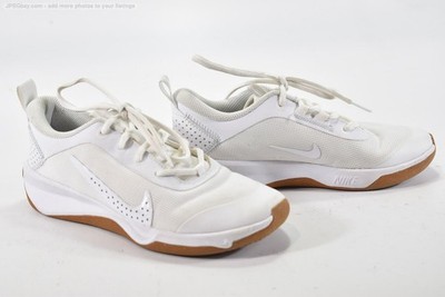 Nike Multicourt Damen Sportschuhe Sneaker  EUR 36 Nr. 26-J 64