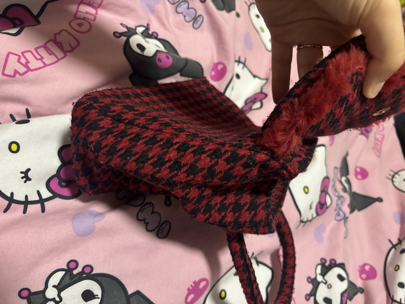 Sanrio Hello Kitty Houndstooth Pattern Red And Bl… - image 5