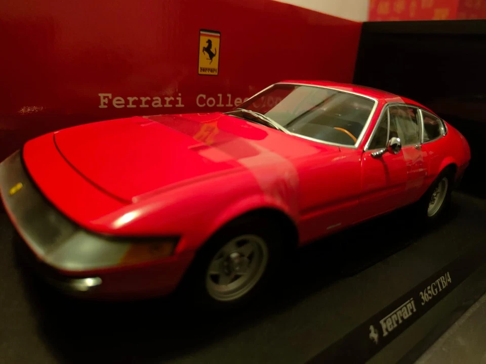 Kyosho Ferrari 365GTB/4 Daytona 1969  Ref.08161R scala 1:18 - Immagine 4 di 4
