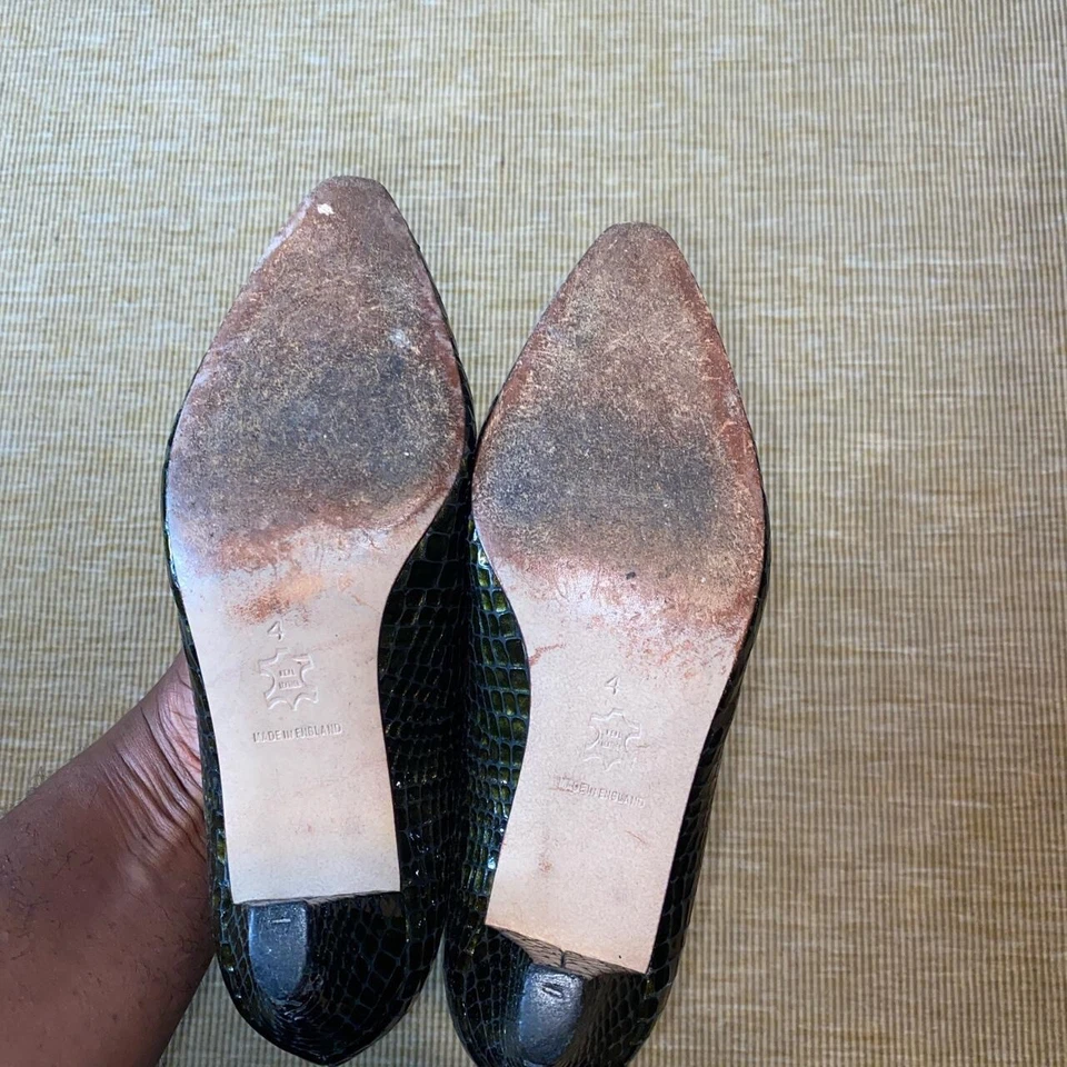 Bally Crocodile Pump Patent Green Patent Leather Vintage Women’s Shoes - Image 4 of 4