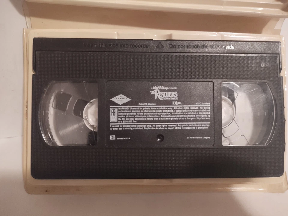 The Rescuers Down Under Walt Disney Classic VHS Tape 1991 Black Diamond Clamshel - Image 3 of 4