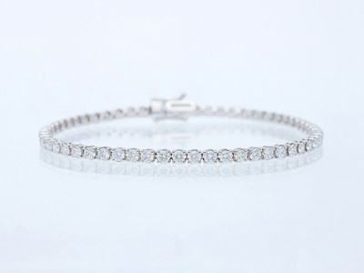 Tennis Armband 4,55 Karat Brillanten 750 Weiss Gold 18 Karat HRD Expertise