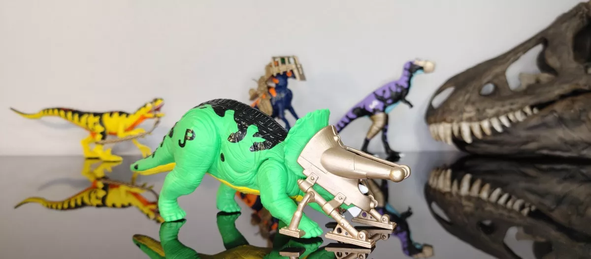 Jurassic park hotsell chaos effect dinosaurs