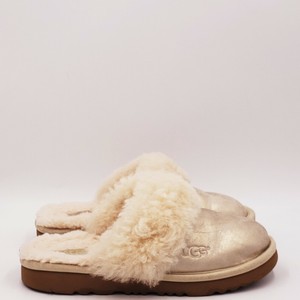 ugg slippers size 3