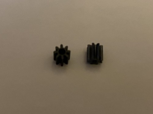 Matchbox Powertrack 2 X 8 teeth brand new pinions - superb car spares