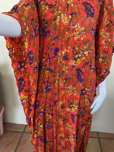 Vintage 60s Psychedelic Flower Mod Floral Lounge Dress Dayglo Caftan Kaftan Maxi - Picture 3 of 7