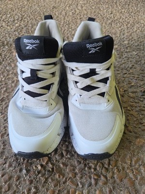 REEBOK ROAD SUPREME 4.0 SIZE 9