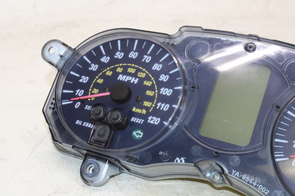 2006 YAMAHA MAJESTY 400 YP400 OEM SPEEDO TACH GAUGES DISPLAY CLUSTER SPEEDOMETER - Image 2 of 4