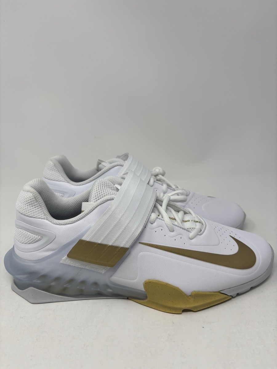 Nike SAVALEOS 29cmホワイト/ゴールド Nike Savaleos Weightlifting Shoes. Nike.com