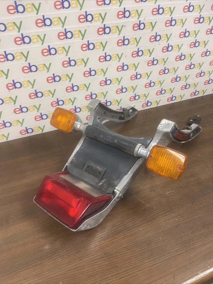 Suzuki GV 1200 1985 1986 Madura conjunto de cola de freno trasero marco OEM Foto 3 de 4