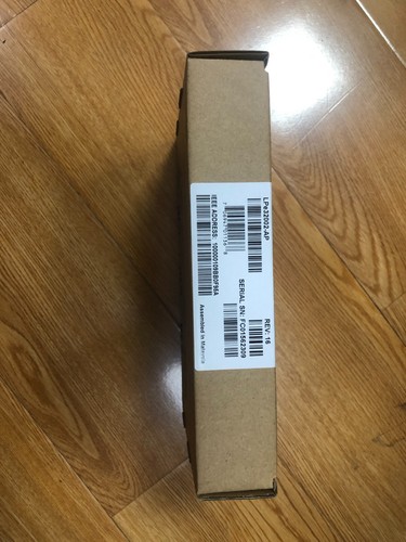 Emulex LPE32002-M2 LPE32002-AP 32Gb HBA ADAPTEC Sfp pci WITH 2 transceivers