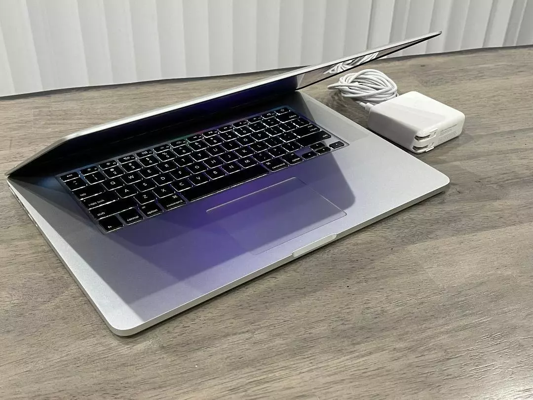 MacBookPro 16Gb 500gb i7 2015