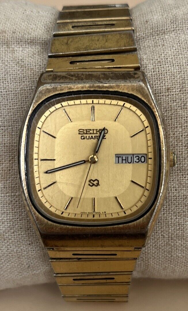 Vintage SEIKO SQ 8223 Day Date Gold-Plated TV screen Men's Vintage SEIKO SQ 8223 Day Date Gold-Plated TV screen Men's
