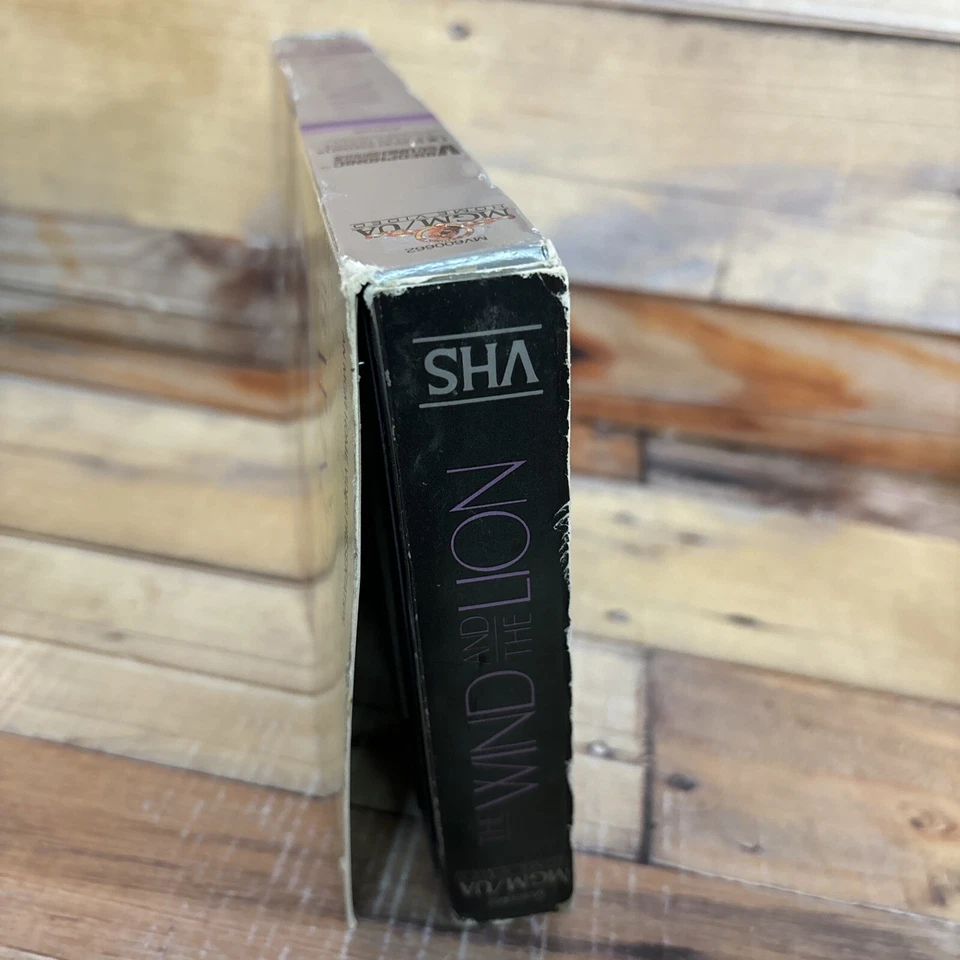 The Wind And The Lion VHS VCR Video Tape Used Movie MGM Book Box Foto 4 de 4