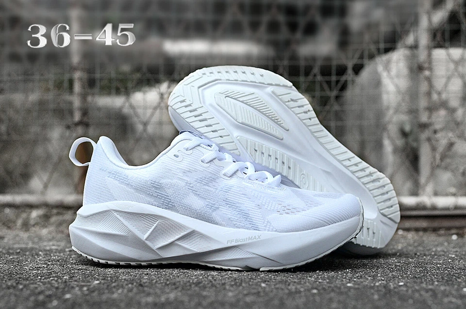 NEW ASICS Novablast 5 Running Women Shoe Athletic Sport Outdoor Sneaker - Image 2 of 4