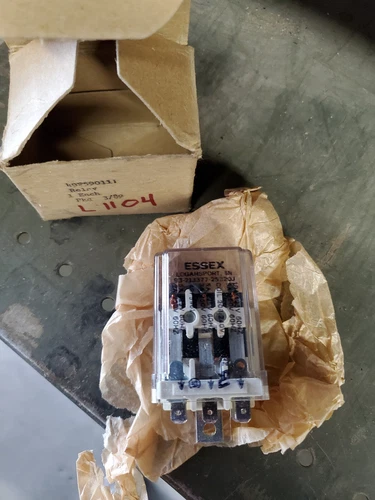 Essex 93-213377-25320J Relay NOS