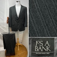Jos. A. Bank Men's 42R Jacket 36x28 Pants Gray Pinstripe 2-Button Wool Suit