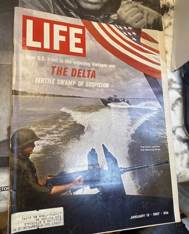 Lot of 1967 Life Magazine ~ Vietnam Front Page Covers - Lot of 9 All 1967 - Image 3 of 4