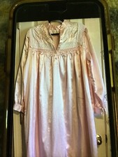 Vintage Nicole Nightgown Long Sleeve Satin Shiny Pink Size M Floral Lace See