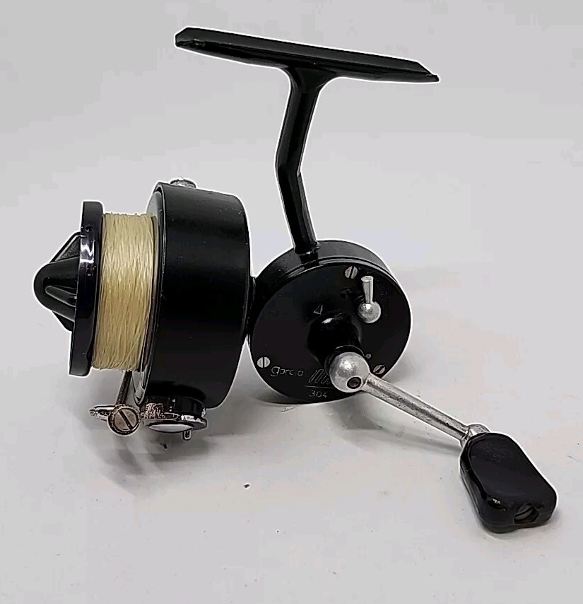 Vintage EUC Garcia Mitchell 304 Spin Reel Made In France (E5