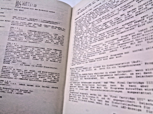 COMMODORE 64/128 -- FINAL CARTRIDGE III INSTRUCTION MANUAL (RISKA -MANUAL) #2DE - Picture 3 of 7