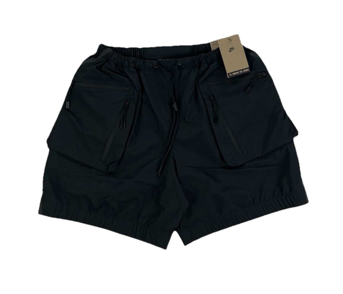 NEW Nike Tech Super Lightweight Loose Fit Shorts 6