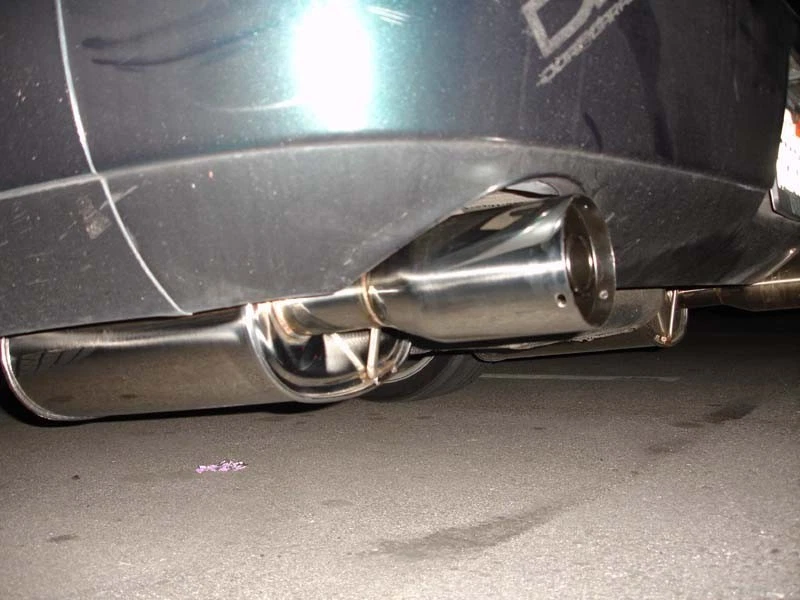 Escape trasero eje Megan Racing: para Lexus SC300/400 92-00 Foto 3 de 4