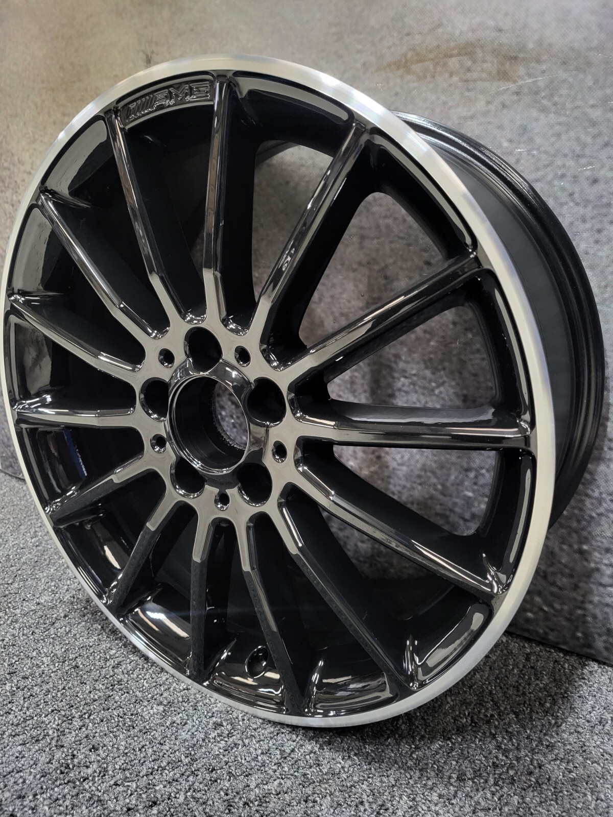 1764010200 AMG MERCEDES 176 A-class 14 Spoke Alloy Wheel 7.5 X 18 