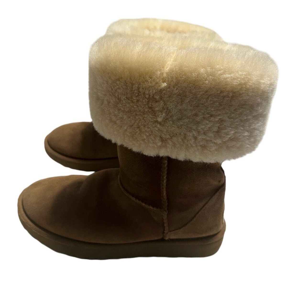 Ugg New condition size 9 UGG NEW Boots Exelent Condition Size 9 main image 4
