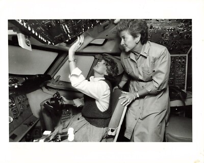 1984 Press Photo Boeing 727 Cockpit Flight Simulator Trans World Airlines *P131b