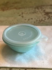 Tupperware Keychain Wonderlier Bowl Vintage Light Blue w/ Sheer Seal ❤️
