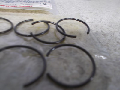 NOS OEM Kawasaki Snap Ring(10) 18mm 1983-2000 ZX1100 EN450 ZN1100