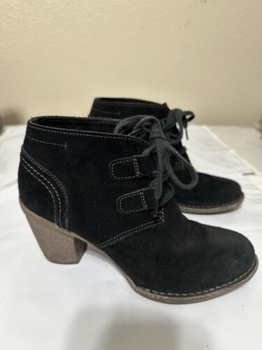 Clarks Unstructured Women Black Suede Lace-Up Heel Ankle Boot Size 7 - Picture 1 of 11