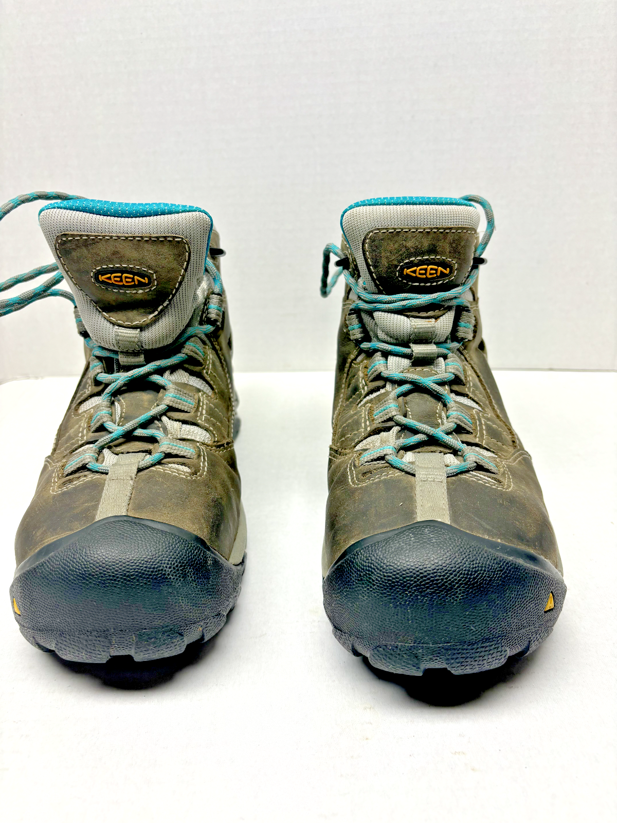 Stivali Keen donna taglia 9 punta in acciaio delicatamente indossati impermeabili