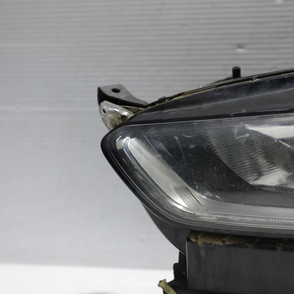 2013-2016 Ford Fusion Chrome Halogen Left Side Headlight OEM DS7313W030CD - Image 3 of 4