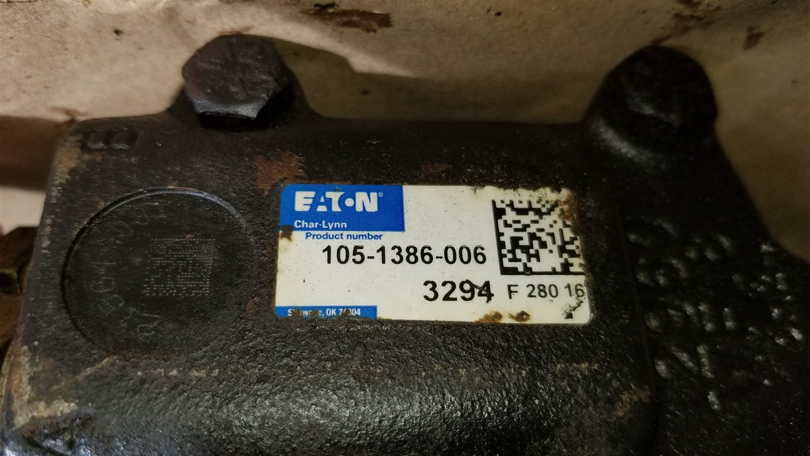 Bobcat MT52, MT55, MT85 Drive motor 6686261 was 6683005 Eaton 105-1386-006