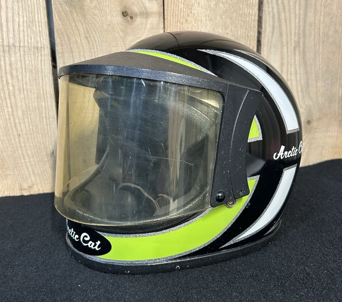 Arctic Cat Snowmobile Size L Motorcycle & Powersports Helmets for