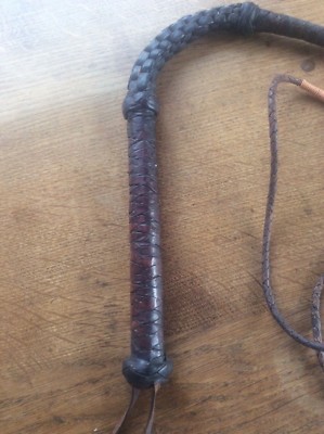 Ancien Fouet D'équitation En Cuir Tressé Cousu Main - Chasse à Courre, équitation