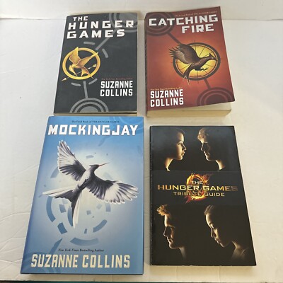 The Hunger Games Trilogy set Collins Catching Fire, Mockingjay
