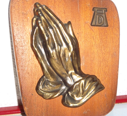 LES MAINS JOINTES - ALBRECHT DURER - BRONZE SUR SUPPORT BOIS - EXCELLENT ETAT - Foto 2 di 3