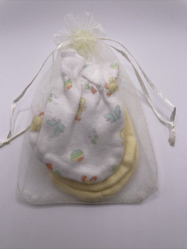 2 Pairs Miniwear Babies R Us Infant Newborn No Scratch Mittens Yellow Ducks